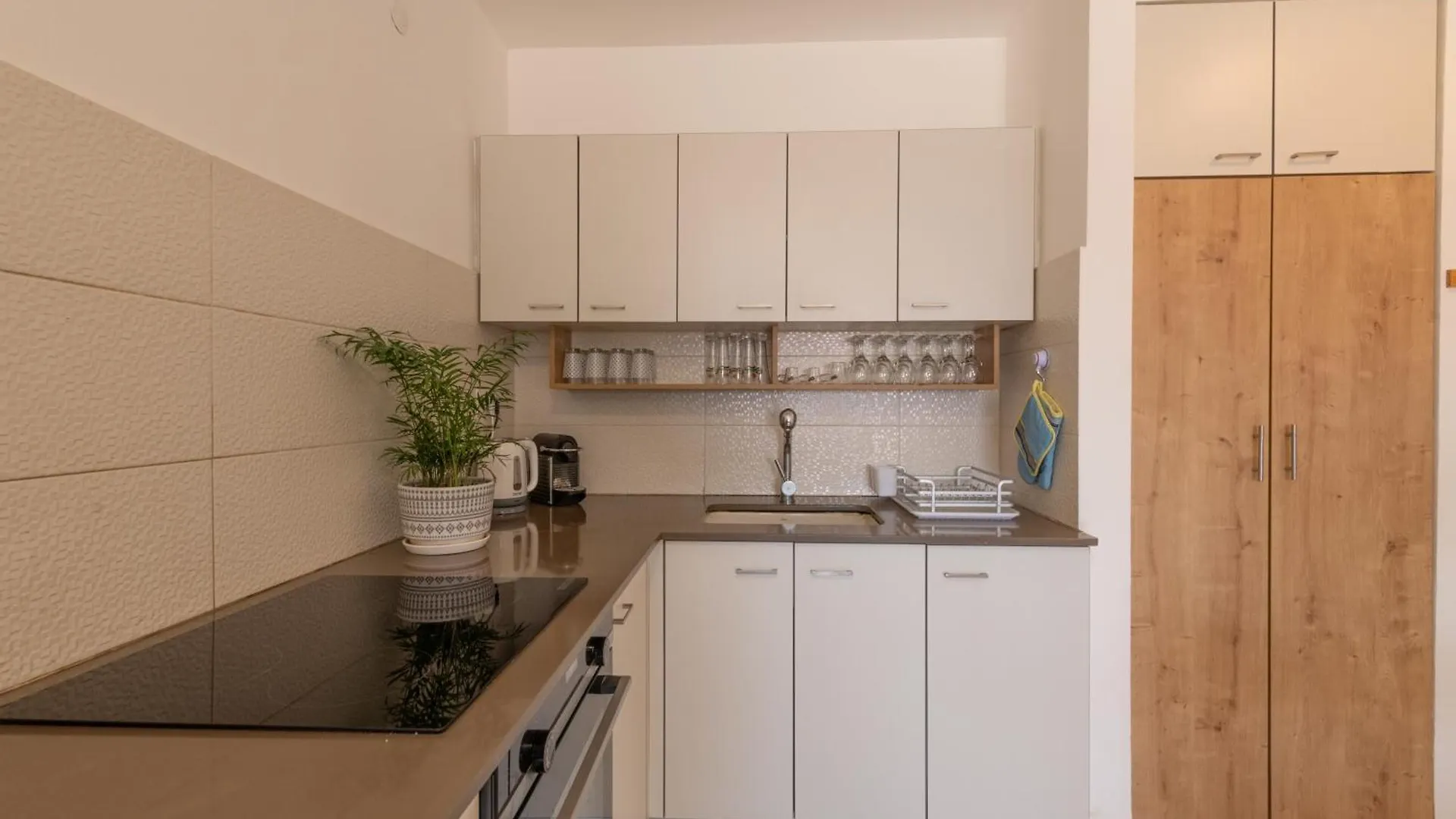 Eilat Spring Vacation-Amazing Pool Apartment